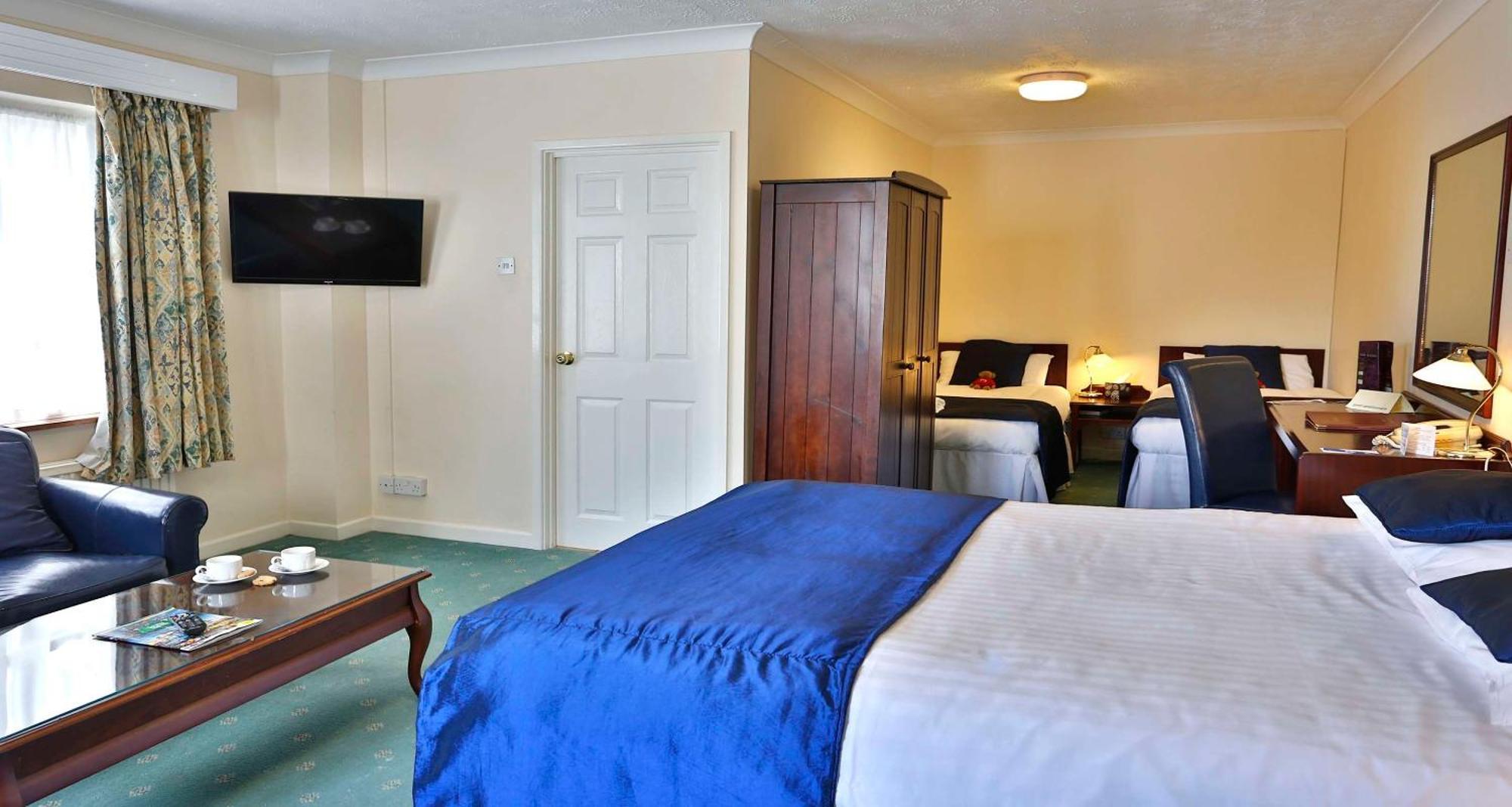 Best Western Premier Heronston Hotel & Spa ブリジェンド エクステリア 写真